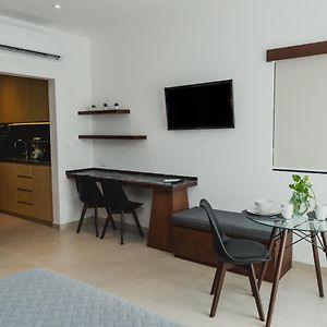 Standard Double Suite